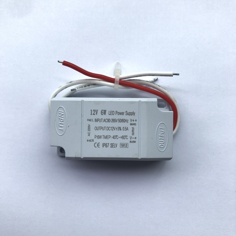 6W 24V Waterproof plastic shell constant pressure glue filling Regulated switching power supply
